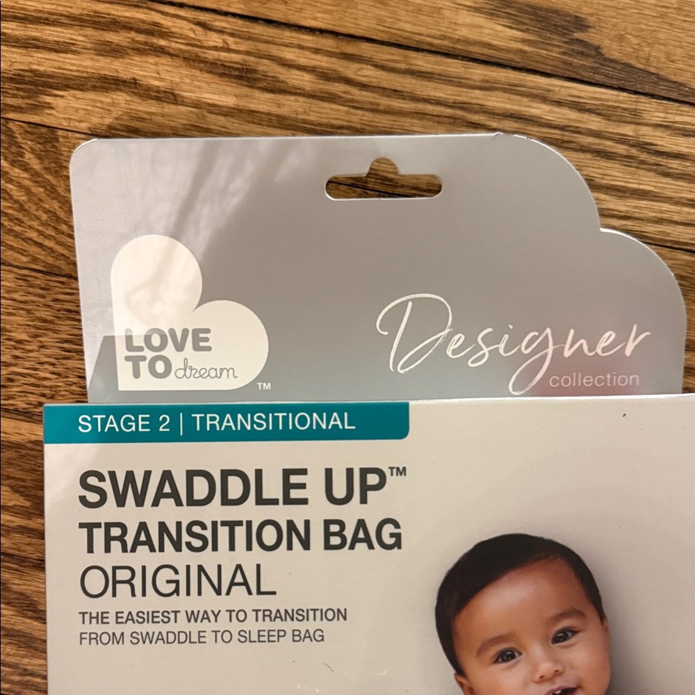Love to Dream Swaddle Up Transition Bag - Gray and Black - Picture 3 of 4